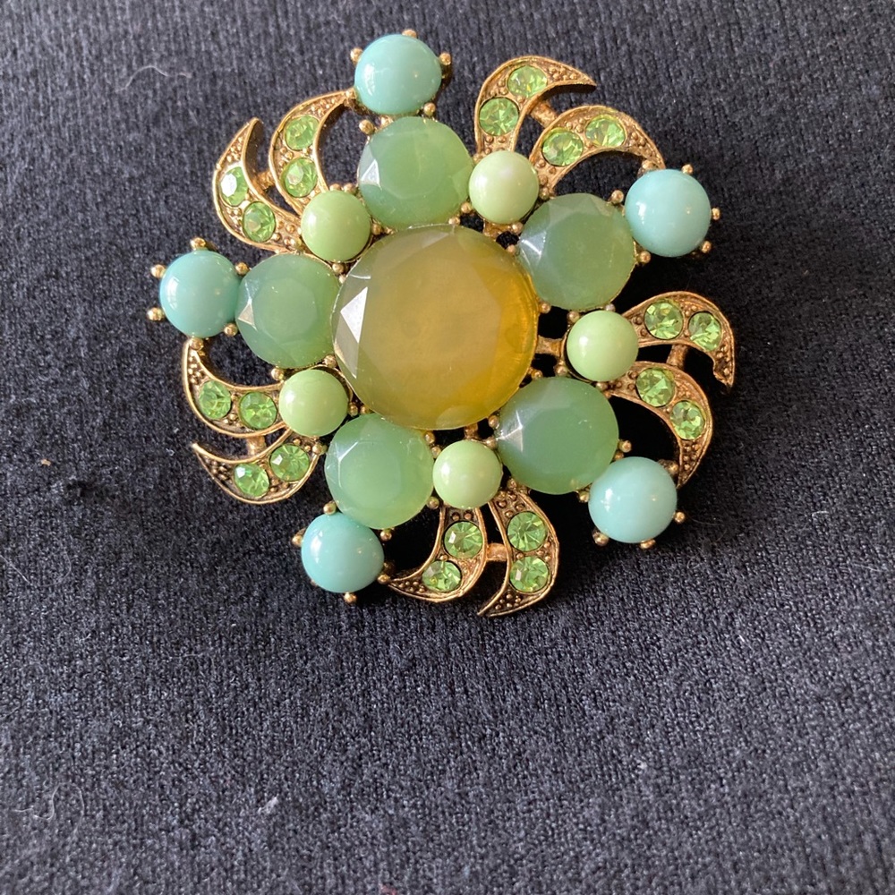 Vintage Turquoise-Green-Gold Brooch